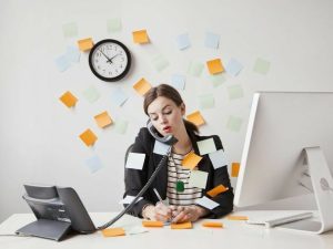بازاریاب تلفنی کیست؟